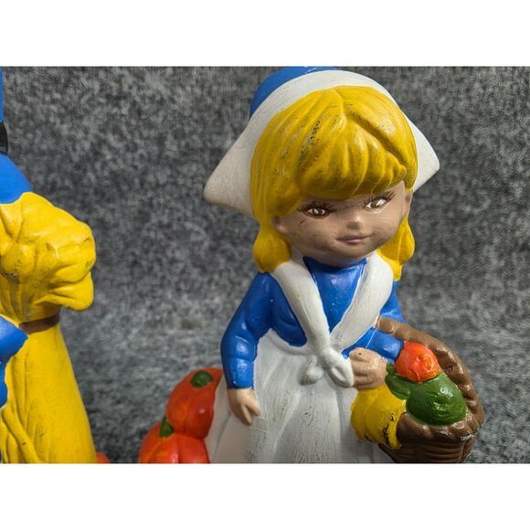 Pilgrim Couple Thanksgiving Figurines Hand Painted Collectible 6in Holiday - Picture 4 of 7